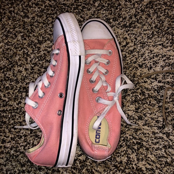 pink converses